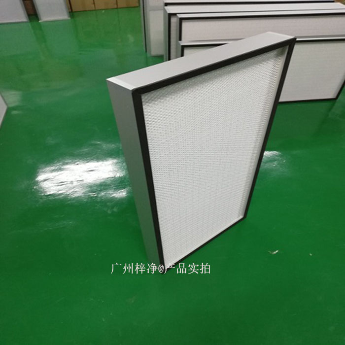 凈化車間應(yīng)配備高效空氣過濾器